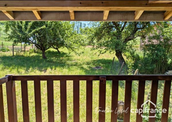 Maison atypique avec jardin - 80m² de dépendances - cour abritée - Saint Martin en Vercors (26420)