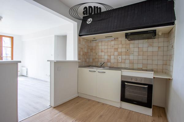Appartement
                                                                                                                                                                                                                                                                                                                        2 pièce(s)                                                                                                                                                                                                          1 chambre(s)                                                                                                                                                                                                          43.47  m²