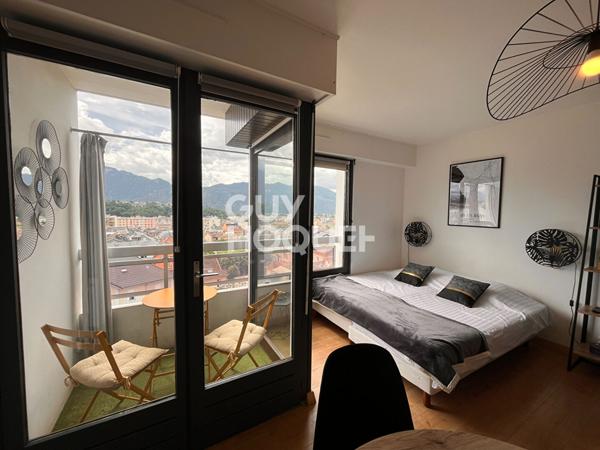 Studio 26 m² en vente à AIX LES BAINS