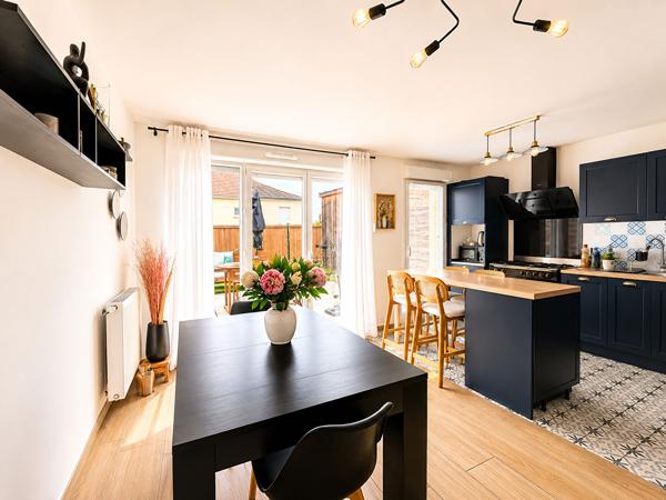 Maison Triel Sur Seine 5 pièce(s) 81 m2 299 000 € **  - Référence  1137