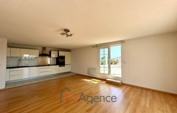 VAUX-SUR-MER 600 M PLAGE et VUE SUR PINS et MER TRES BEL AP