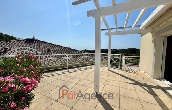 VAUX-SUR-MER 600 M PLAGE et VUE SUR PINS et MER TRES BEL AP