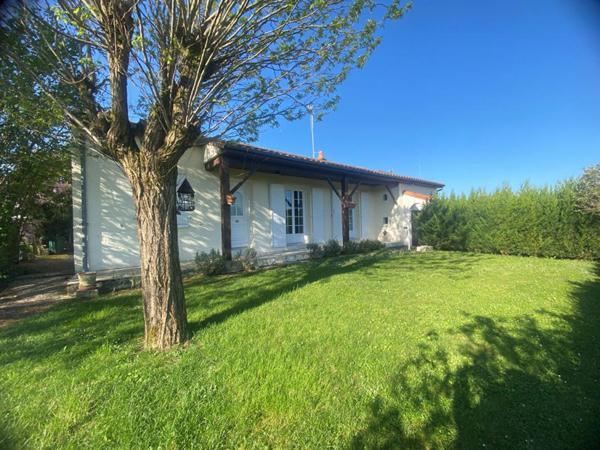 AIFFRES Maison 3 pièces 95 m²