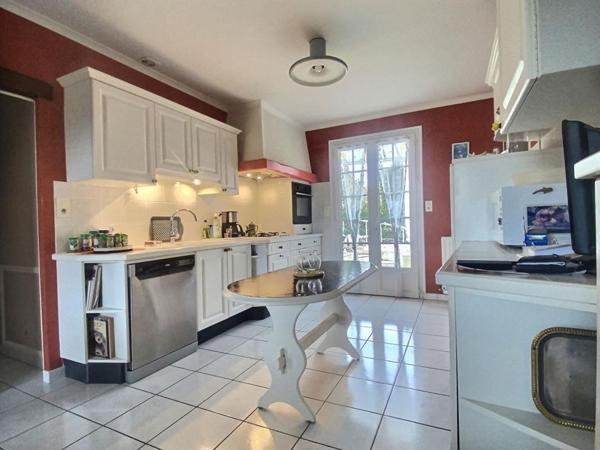 AIFFRES Maison 3 pièces 95 m²