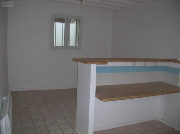 Maison à louer à Bléré dans l'Indre-et-Loire (37150), ref : 021/928