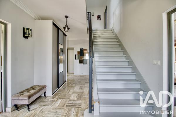 Maison à vendre 8 pièces 240 m² La Chapelle-en-Serval