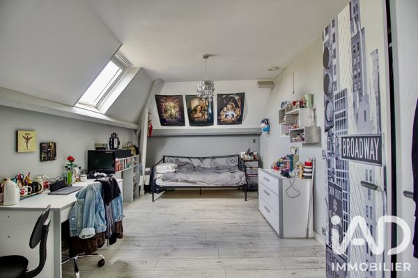 Maison à vendre 8 pièces 240 m² La Chapelle-en-Serval