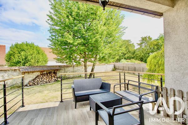 Maison à vendre 8 pièces 240 m² La Chapelle-en-Serval