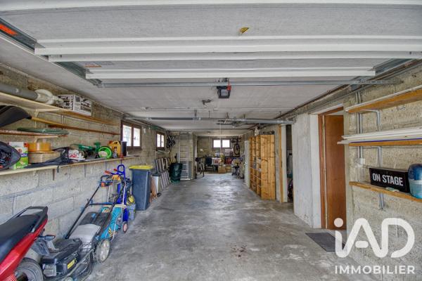 Maison à vendre 8 pièces 240 m² La Chapelle-en-Serval