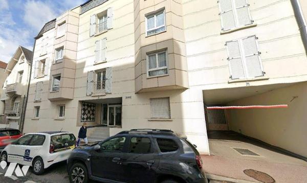 APPARTEMENT/STUDIO à vendre à Limoges (87000) en Haute-Vienne (87)

Ce logement de 23,41m² se...