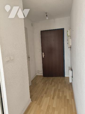 APPARTEMENT/STUDIO à vendre à Limoges (87000) en Haute-Vienne (87)

Ce logement de 23,41m² se...