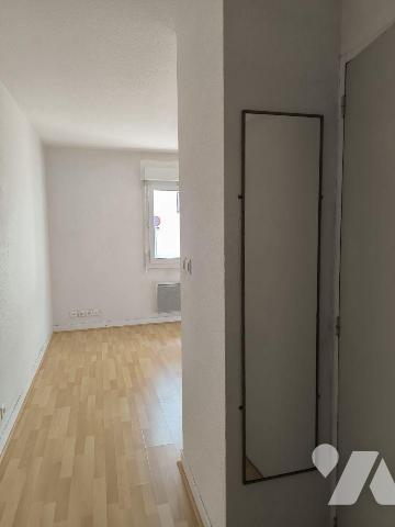 APPARTEMENT/STUDIO à vendre à Limoges (87000) en Haute-Vienne (87)

Ce logement de 23,41m² se...