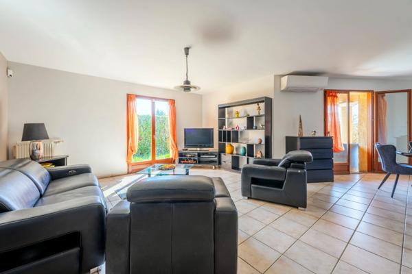 Maison à vendre 4 pièces ()