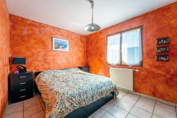 Maison à vendre 4 pièces ()