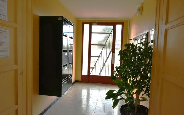 Appartement à vendre    4 pièces • 67,10 m2 Rillieux-la-Pape