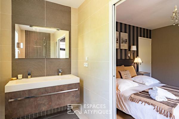 Demeure familiale de plain-pied ouverte sur le jardin