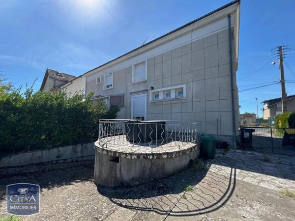 Maison à louer 5 pièces 105.3m² Châtellerault (86100)