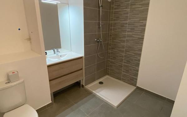 Appartement à louer    2 pièces • 43 m2 Montpellier