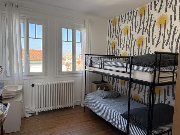 Maison 8 pièce(s) 7 chambre(s) 170 m²