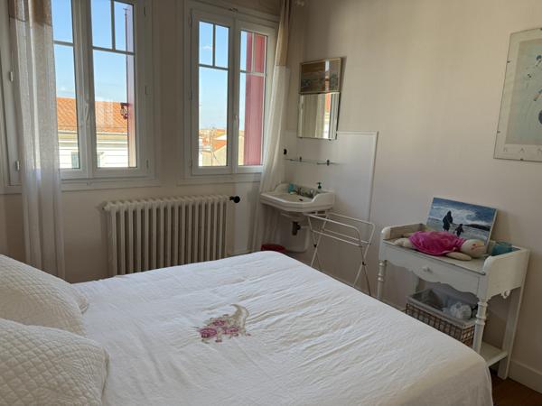 Maison 8 pièce(s) 7 chambre(s) 170 m²