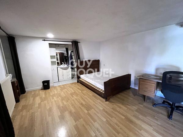 Maison ancienne pleine de charme à fort potentiel !