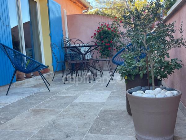 À vendre – Superbe appartement T2 de 60 m² dans résidence sécurisée à proximité du village de Roussillon