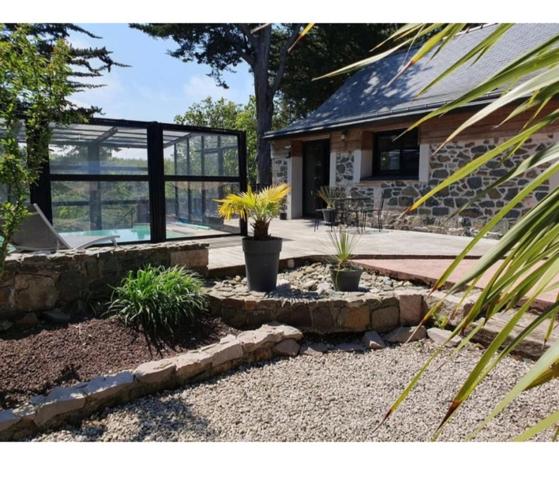 22430 ERQUY - Longère de charme, Piscine, Gite