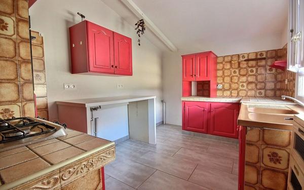 Maison à vendre    6 pièces •  Amou