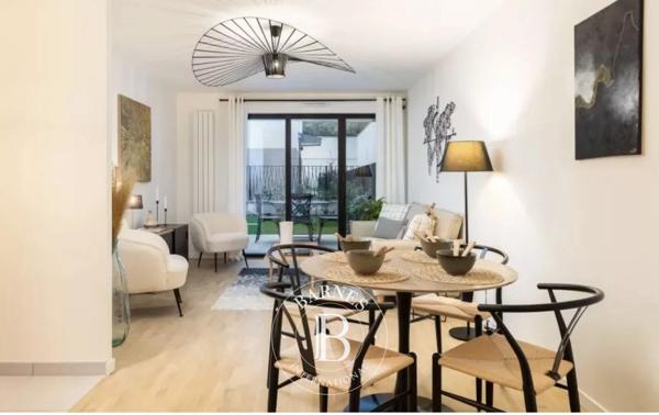 Suresnes, Appartement 3 Chambres -  82 m² à vendre