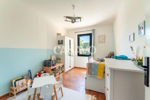 Vente Maison 4 pièces de 85m² - 13510 Éguilles