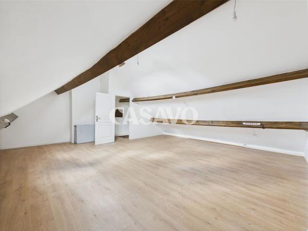 Vente Maison 6 pièces de 152m² - 94200 Ivry-sur-Seine