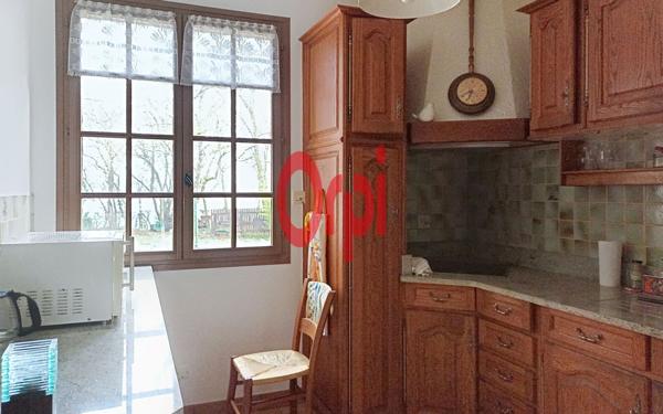 Maison à vendre    5 pièces •  Lavardin