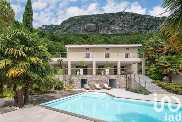 Maison à vendre 8 pièces 200 m² Fontanil-Cornillon