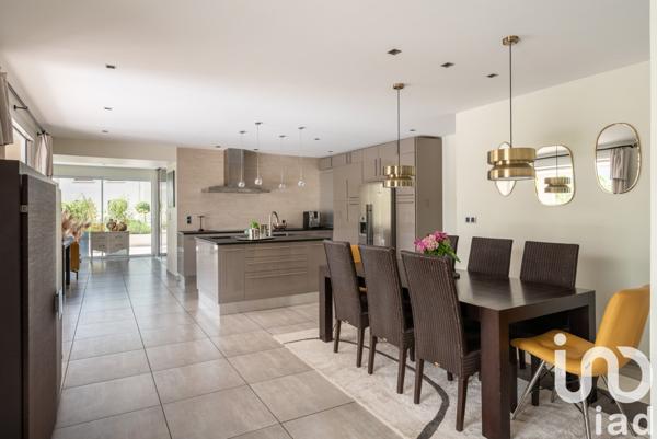 Maison à vendre 8 pièces 200 m² Fontanil-Cornillon