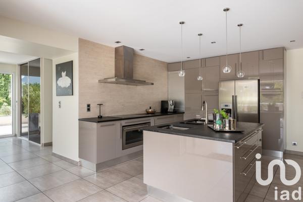 Maison à vendre 8 pièces 200 m² Fontanil-Cornillon