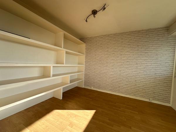 Appartement 5 pièces 89.66 m2