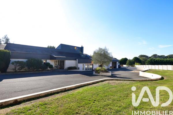 Maison à vendre 9 pièces 280 m² Sautron
