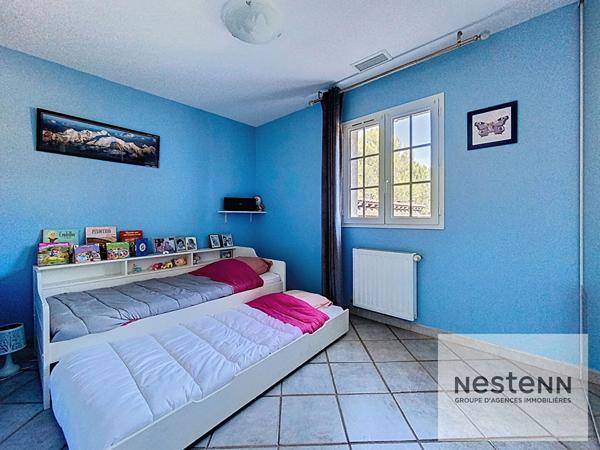 A vendre maison 5 pièces de plain pied de 123 m² avec garage et piscine sur terrain de 560 m² à Castelnau Le Lez