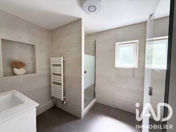 Maison à vendre 9 pièces 210 m² Moissy-Cramayel