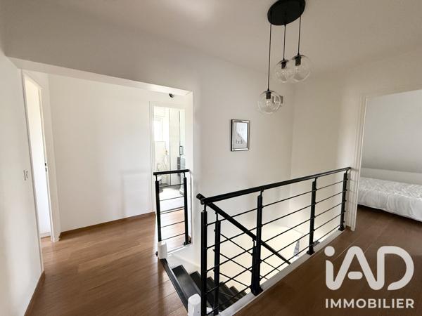 Maison à vendre 9 pièces 210 m² Moissy-Cramayel