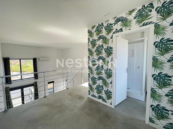 Appartement Aix En Provence 2 pièces 40 m² environ, terrasse et deux places de stationnement.