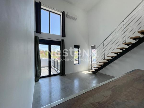 Appartement Aix En Provence 2 pièces 40 m² environ, terrasse et deux places de stationnement.