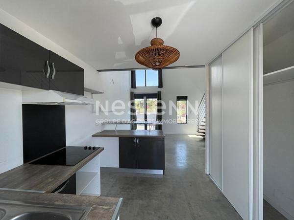 Appartement Aix En Provence 2 pièces 40 m² environ, terrasse et deux places de stationnement.