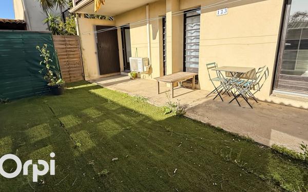 Appartement à louer    2 pièces • 42 m2 Aigues-Mortes