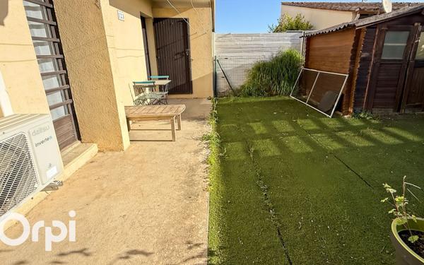 Appartement à louer    2 pièces • 42 m2 Aigues-Mortes