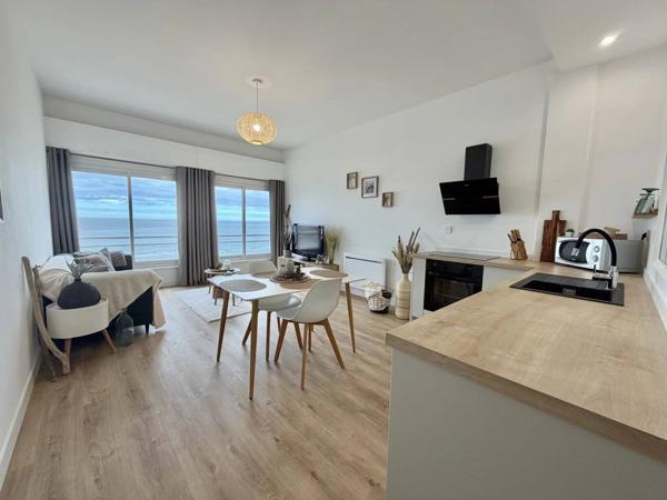 APPARTEMENT - VUE MER - MESCHERS