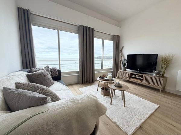 APPARTEMENT - VUE MER - MESCHERS