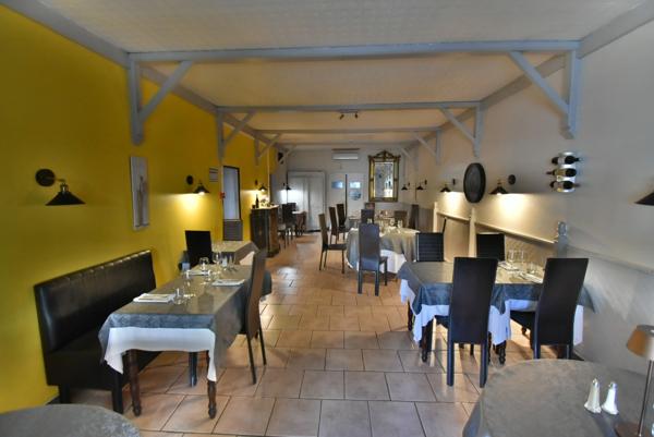 Local/bureau à vendre BARBEZIEUX SAINT HILAIRE (16)