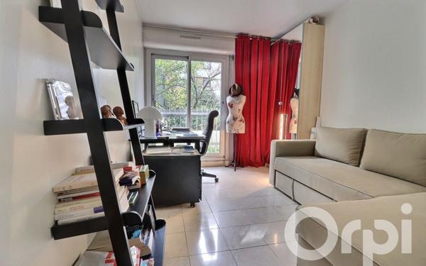 Appartement à vendre    4 pièces • 89,05 m2 Paris 19