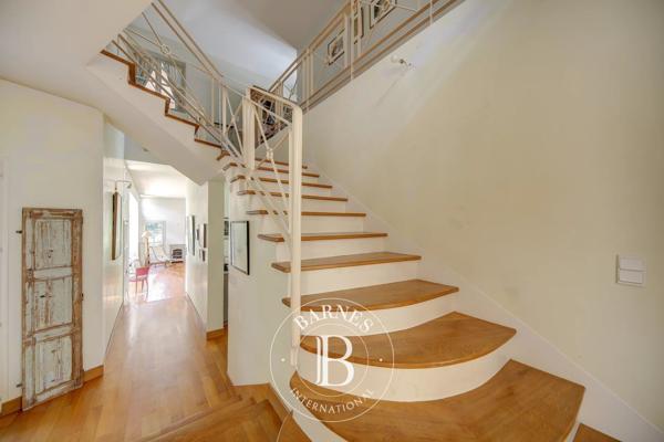 Jouy-en-Josas, Maison 5 Chambres -  350 m² à vendre